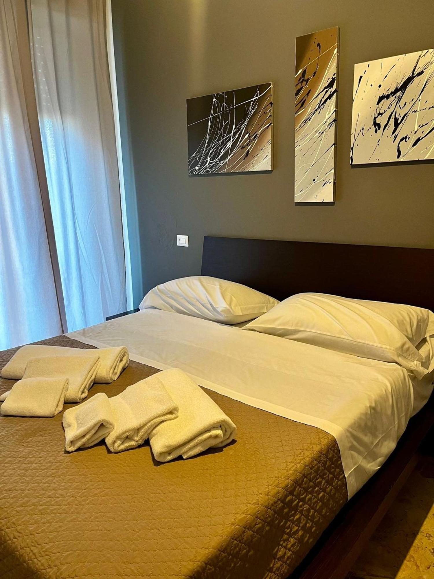 Апартаменты New Sea House Vicino La Spiaggia Del Lungomare Чефалу Экстерьер фото